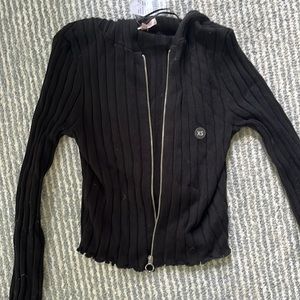 Xs black pacsun cropped zip up sweater